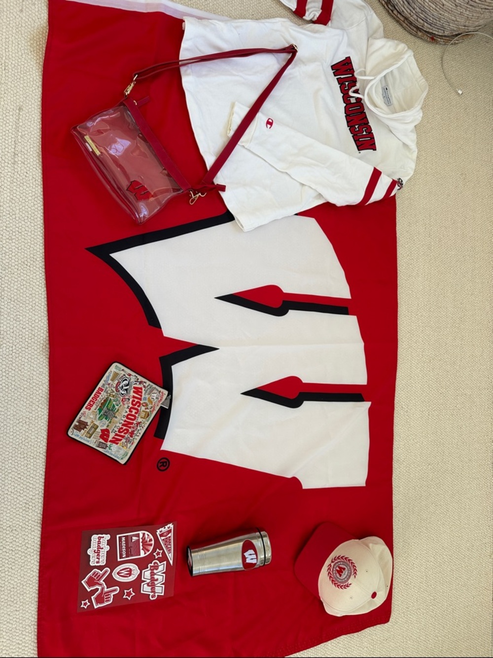Wisconsin Badgers Red & White welcome set- new students- fans